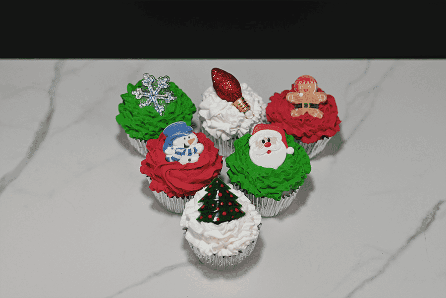 Fake Christmas Cupcakes (Set of 6)