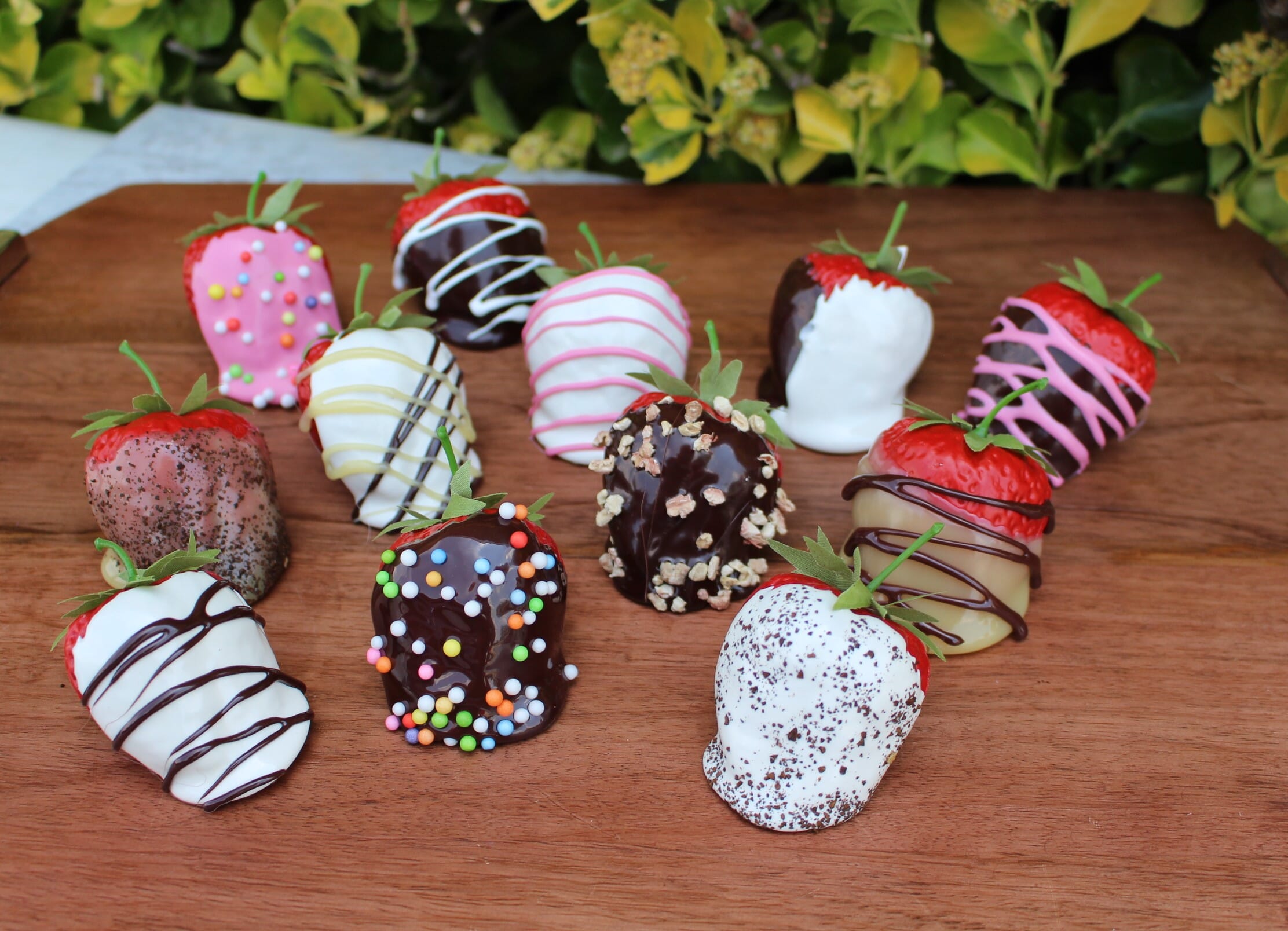 Deluxe Strawberries Dipped in Chocolate and Decorated