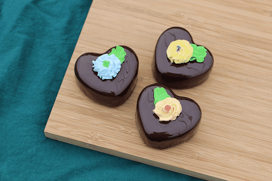 Fake Chocolate Heart Petit Fours (Set of 3)
