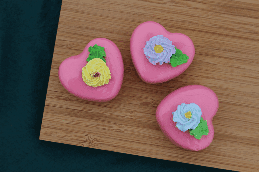 Fake Strawberry Heart Petit Fours (Set of 3)